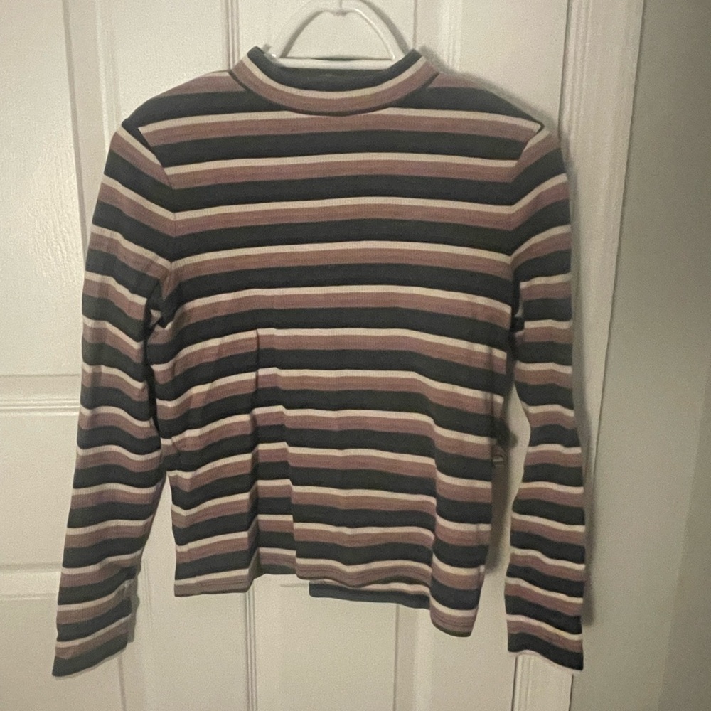 American Eagle Striped Long Sleeve